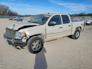 Chevrolet Silverado 1500 K1500 LT 5.3L 8 2013