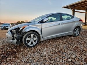 Hyundai Elantra GLS 1.8L 4 2012