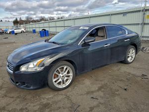 Nissan Maxima S 3.5L 6 2014