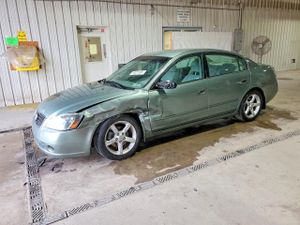 Nissan Altima SE 3.5L 6 2005