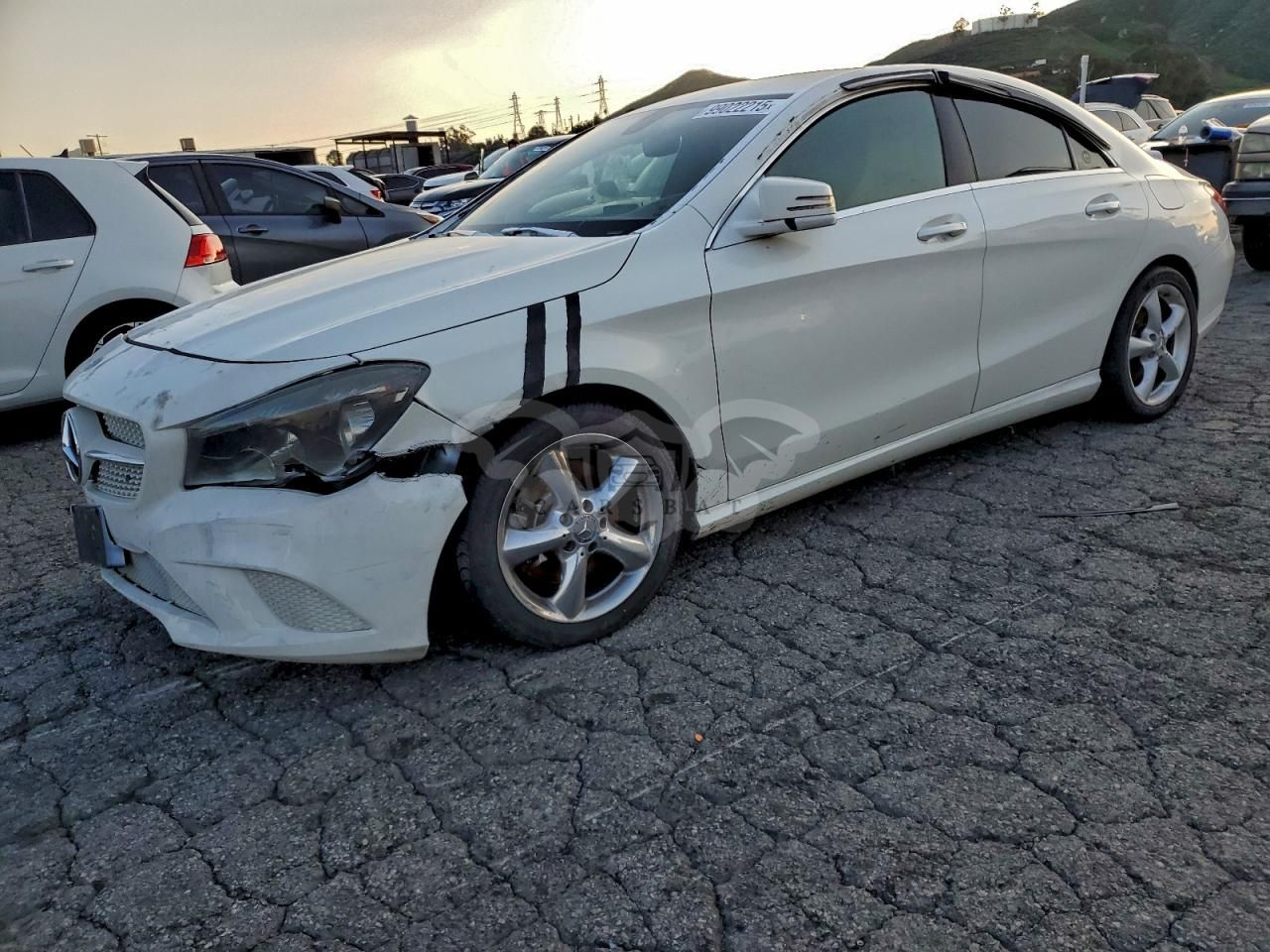 Mercedes-Benz CLA 250 2.0L 4 2014