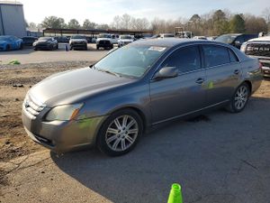 Toyota Avalon XL 3.5L 6 2005
