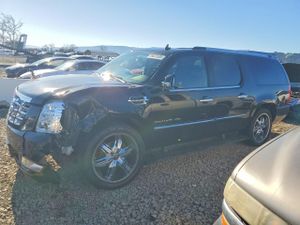 Cadillac Escalade 6.2L 8 2010