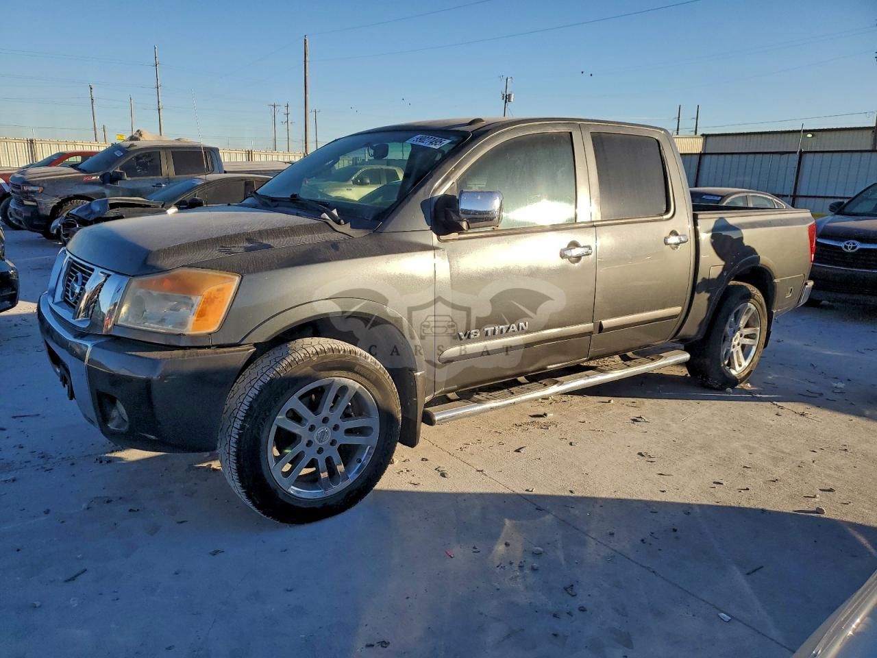 Nissan Titan S 5.6L 8 2011