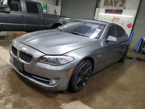 BMW 5 Series XI 3.0L 6 2011