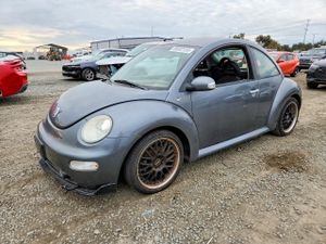 Volkswagen Beetle GL 2.0L 4 2005