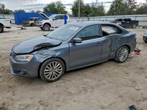 Volkswagen Jetta SEL 2.5L 5 2011