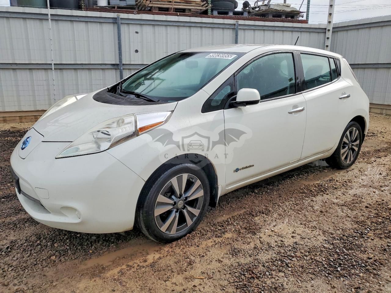 Nissan Leaf S U 2015