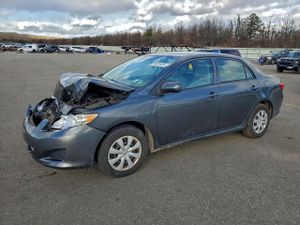 Toyota Corolla BASE 1.8L 4 2010