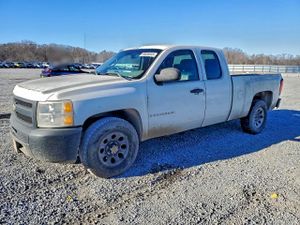 Chevrolet Silverado 1500 C1500 4.8L 8 2011