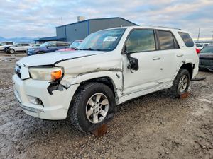 Toyota 4Runner SR5 4.0L 6 2013