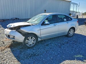 Ford Focus SEL 2.0L 4 2010
