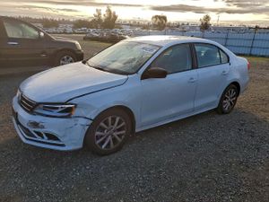 Volkswagen Jetta SE 1.8L 4 2015
