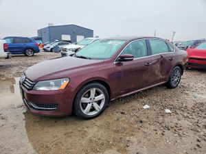 Volkswagen Passat SE 2.5L 5 2013