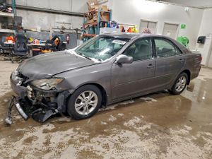 Toyota Camry LE 2.4L 4 2005