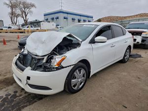 Nissan Sentra S 1.8L 4 2015