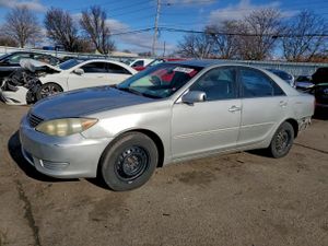 Toyota Camry LE 2.4L 4 2005