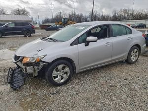Honda Civic LX 1.8L 4 2015