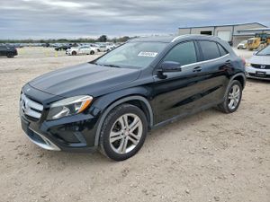 Mercedes-Benz GLA 250 4MATIC 2.0L 4 2015