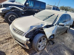 Infiniti G35 3.5L 6 2005