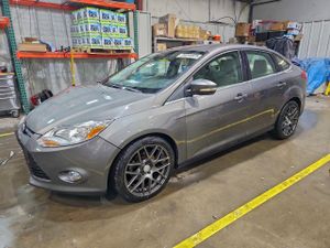 Ford Focus SEL 2.0L 4 2012