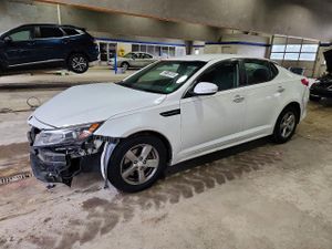 Kia Optima LX 2.4L 4 2015