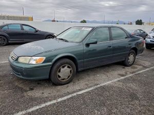 Toyota Camry CE 2.2L 4 2000