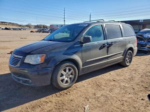Chrysler Town & Country TOURING 3.6L 6 2013