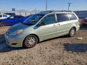 Toyota Sienna CE 3.5L 6 2007