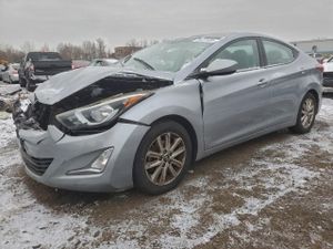 Hyundai Elantra SE 1.8L 4 2015