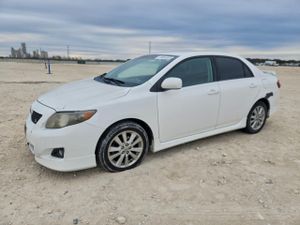 Toyota Corolla BASE 1.8L 4 2010