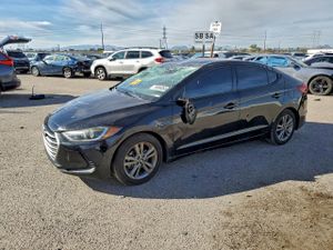 Hyundai Elantra SE 2.0L 4 2017