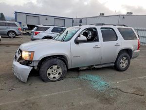 Chevrolet Tahoe 5.3L 8 2014