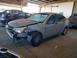 Ford Focus SE 2.0L 4 2011