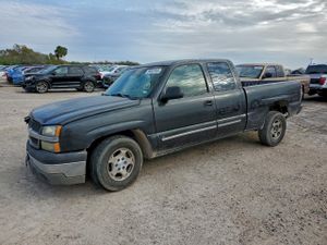 Chevrolet Silverado 1500 C1500 4.8L 8 2003
