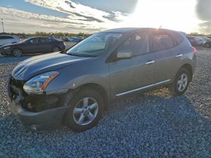Nissan Rogue S 2.5L 4 2013