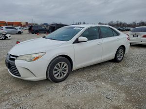 Toyota Camry LE 2.5L 4 2015