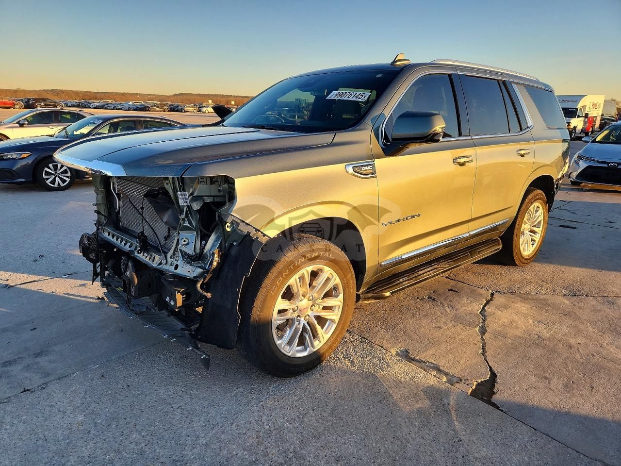 GMC Yukon SLT 5.3L 8 2024