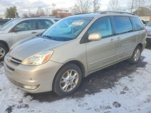 Toyota Sienna XLE 3.3L 6 2004