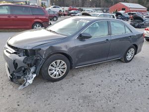 Toyota Camry BASE 2.5L 4 2012