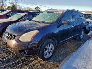 Nissan Rogue S 2.5L 4 2012