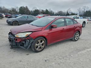Ford Focus SE 2.0L 4 2014