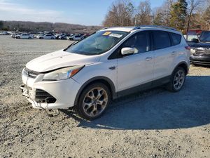 Ford Escape TITANIUM 1.6L 4 2014