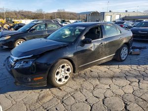 Ford Fusion SE 2.5L 4 2011