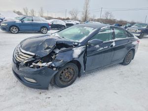 Hyundai Sonata GLS 2.4L 4 2013
