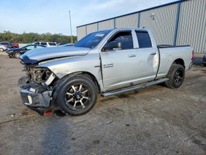 RAM 1500 SLT 5.7L 8 2015