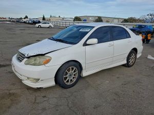 Toyota Corolla CE 1.8L 4 2003