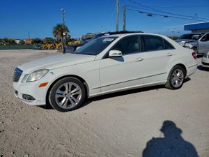 Mercedes-Benz E 350 3.5L 6 2011