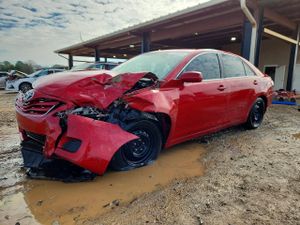 Toyota Camry BASE 2.5L 4 2011