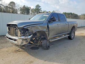 RAM 2500 SLT 6.7L 6 2013